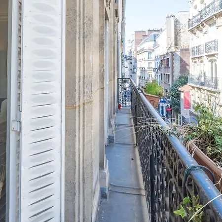 Appartement Haussmannien Etoile-3